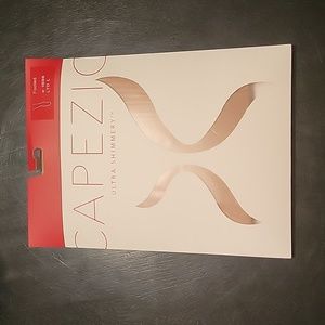 Capezio Womens Ultra Shimmery Tight LARGE Light Toast New